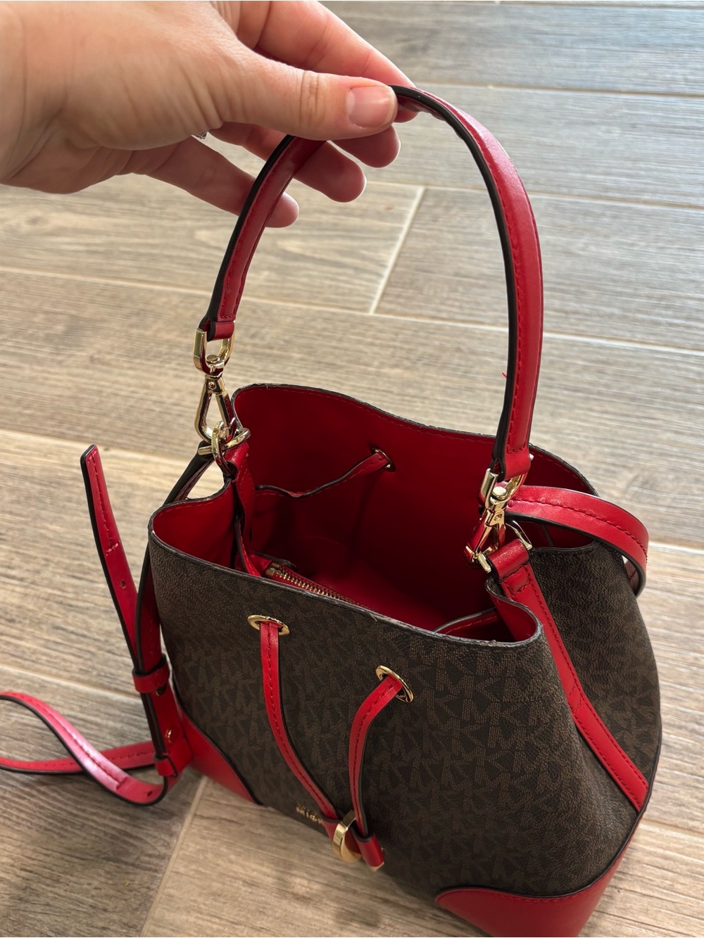 Michael Kors Mercer Gallery Small Convertible Bucket Shoulder Bag red - Picture 8 of 10